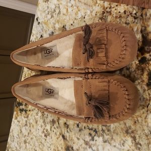 Women's Ugg Lizzy moccasins